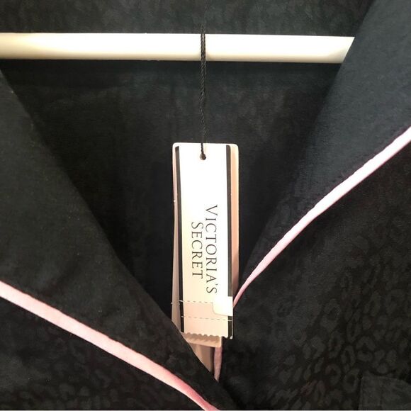 Victoria’s Secret Pajama Top - Picture 3 of 5